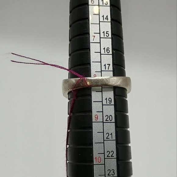 Sterling Silver and Blue Gemstone Ring Size 8 - Picture 3 of 5